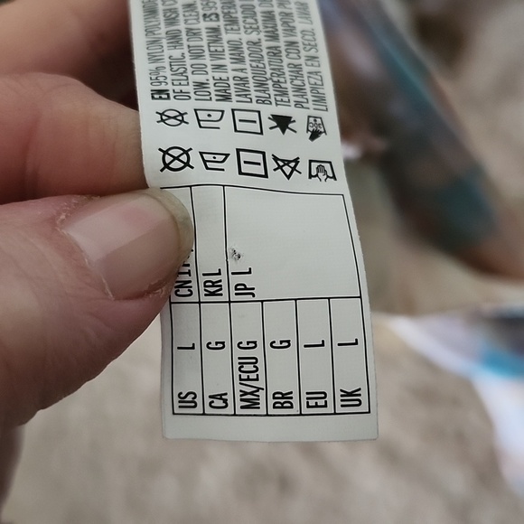 Sheer swimsuit cover up skirt, elastic waist, double front slit, large, vacation - Picture 8 of 9